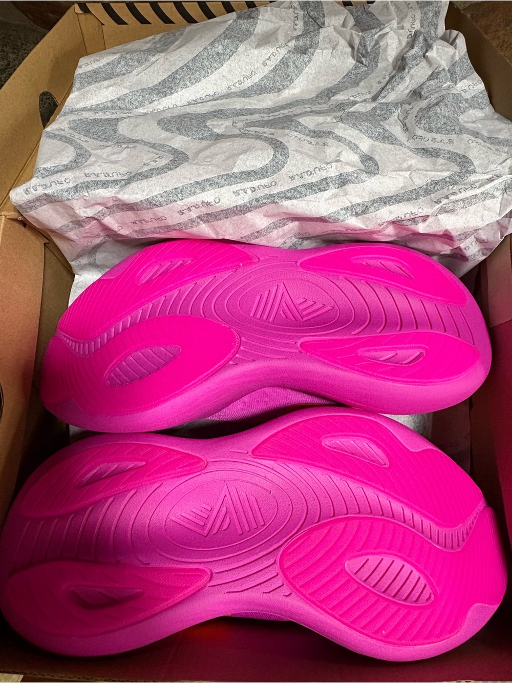 Women’s RAD’s UFO Runners in Pink & Orange - Picture 4 of 4